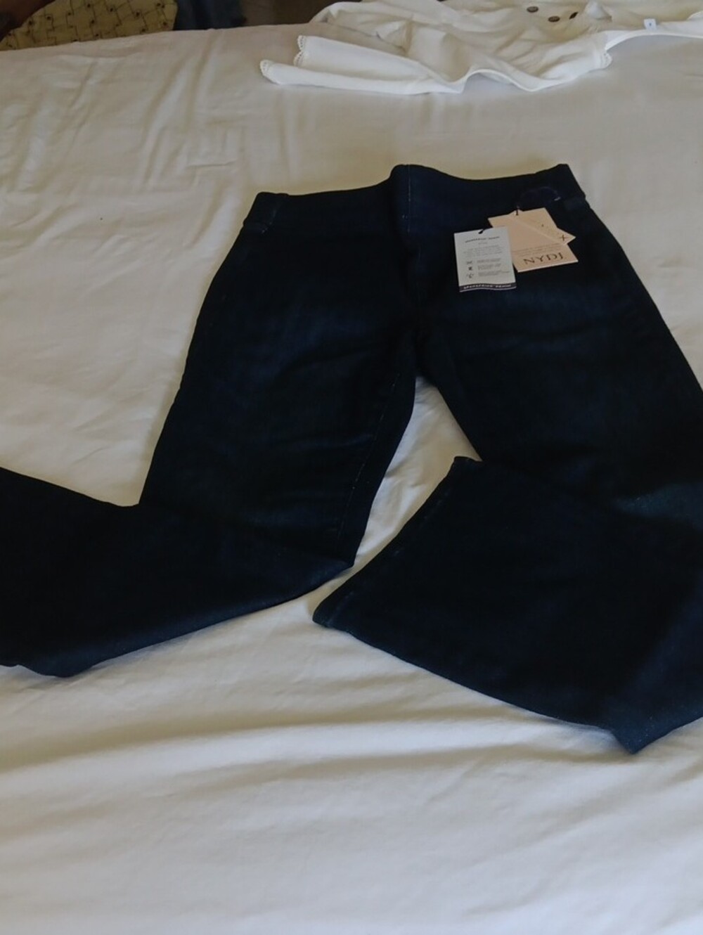 NWT,NYDJ Women's Boot Cut Jeans - Dark Indigo Blue.2-4 Petite - Picture 5 of 8